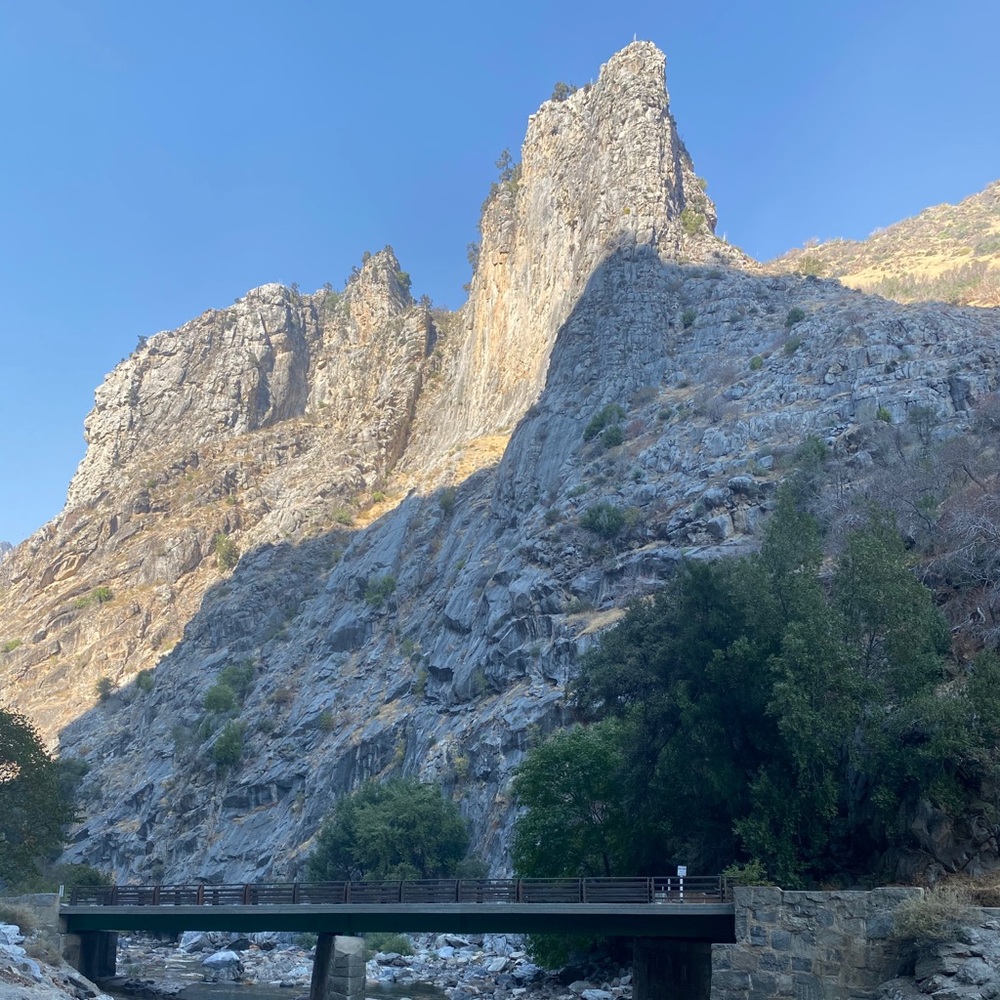 Meet your Posher, Paris